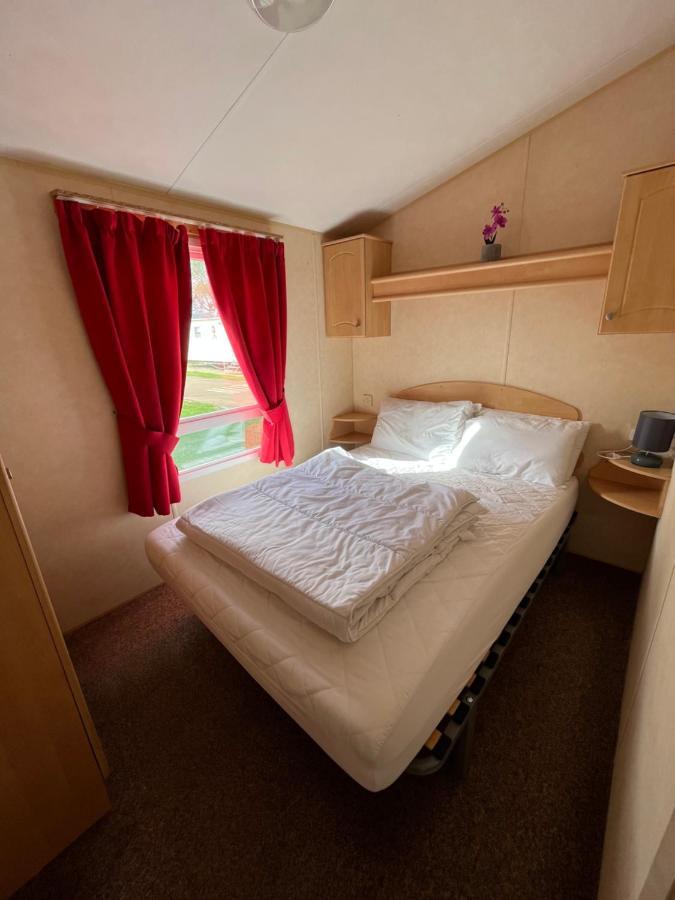 Dunlin 69 ~ California Cliffs Hotel Great Yarmouth Luaran gambar
